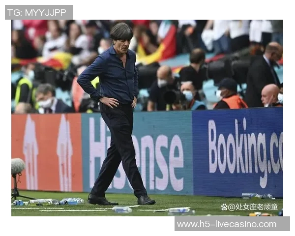 德国足球队的辉煌历程与未来展望：从世界杯冠军到青训体系的建设